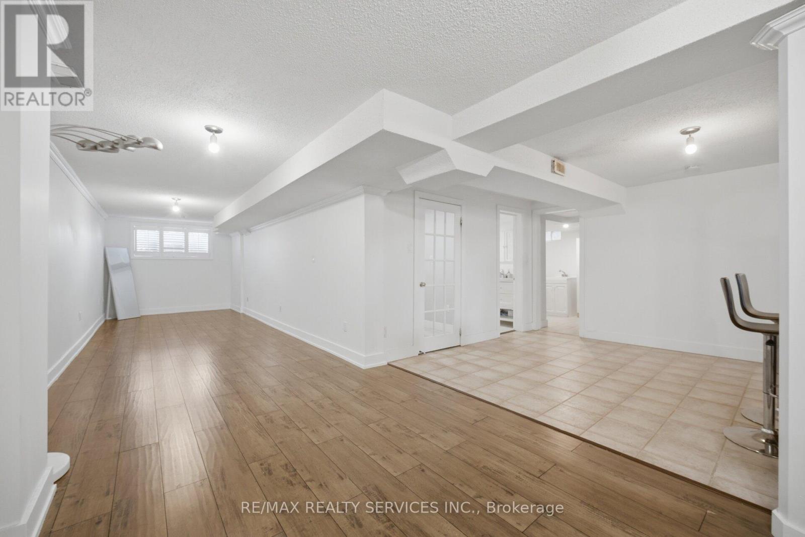 118 Van Scott Drive, Brampton, Ontario  L7A 1N4 - Photo 37 - W12975994