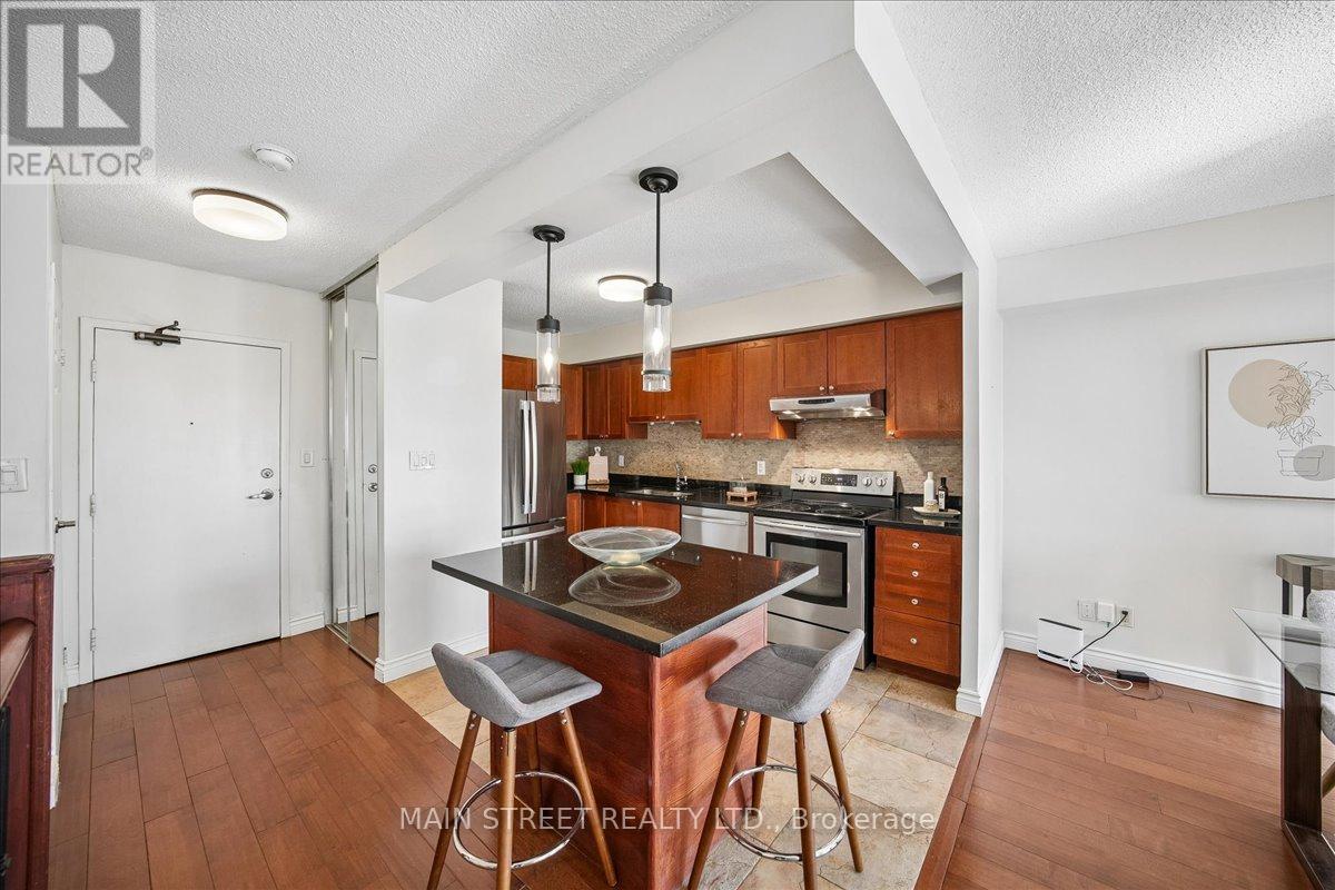 217 - 1000 Cedarglen Gate, Mississauga, Ontario  L5C 3Z5 - Photo 8 - W12976072