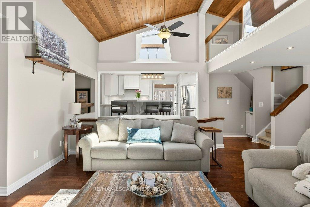 2119 Paisley Avenue, Burlington, Ontario  L7R 1W1 - Photo 20 - W12976084