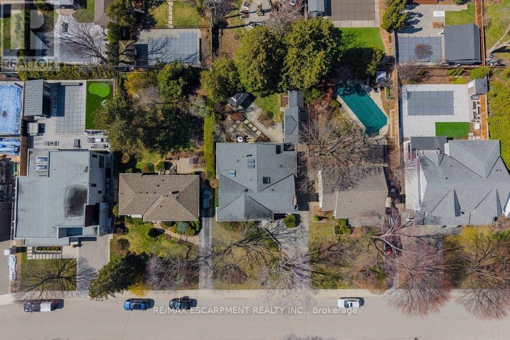 2119 Paisley Avenue, Burlington, Ontario  L7R 1W1 - Photo 46 - W12976084