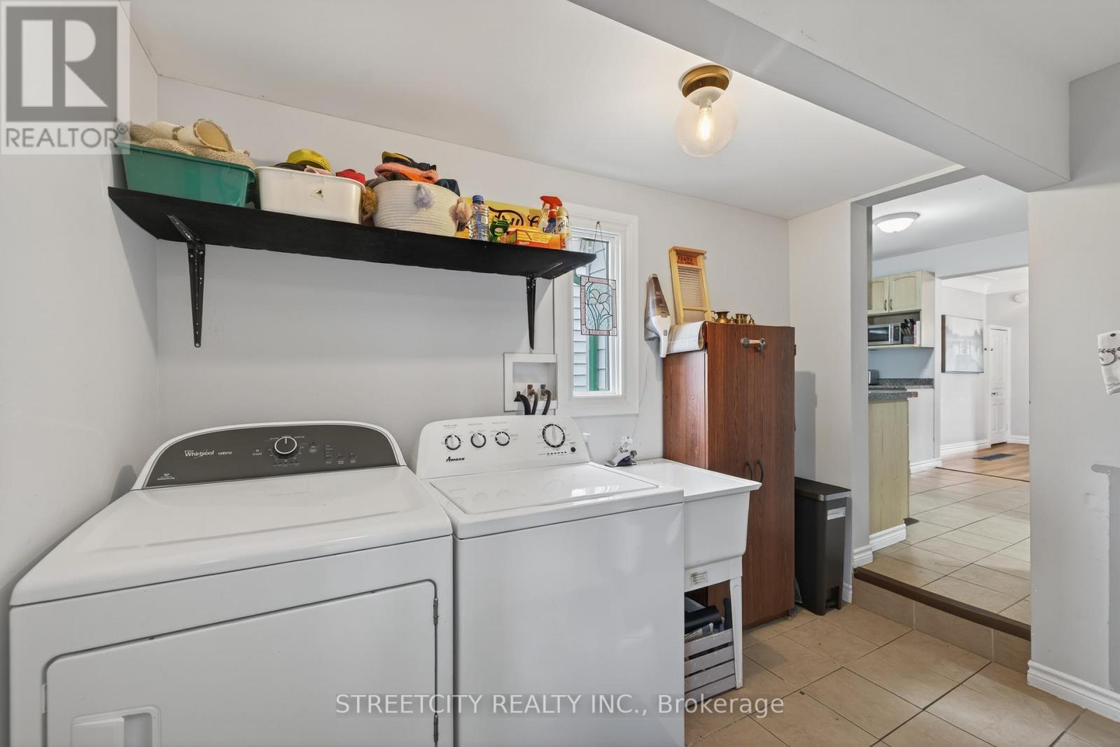 12 Pearl Street, Tillsonburg, Ontario  N4G 1L3 - Photo 14 - X12976260