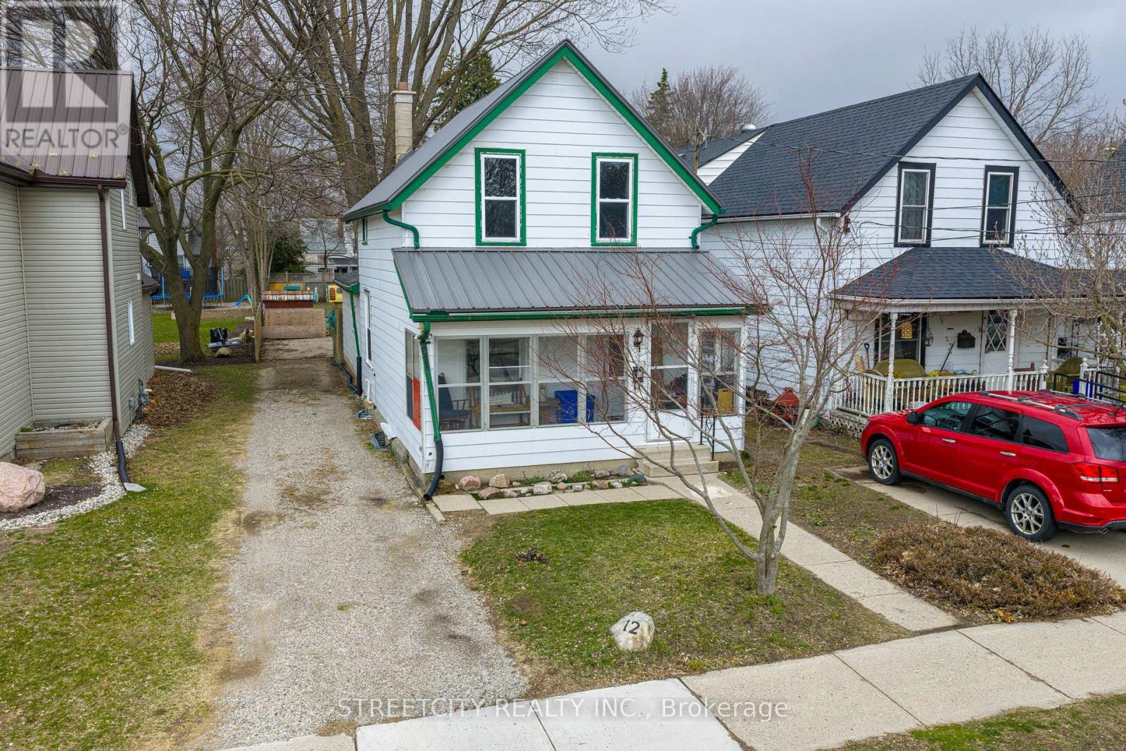 12 Pearl Street, Tillsonburg, Ontario  N4G 1L3 - Photo 35 - X12976260