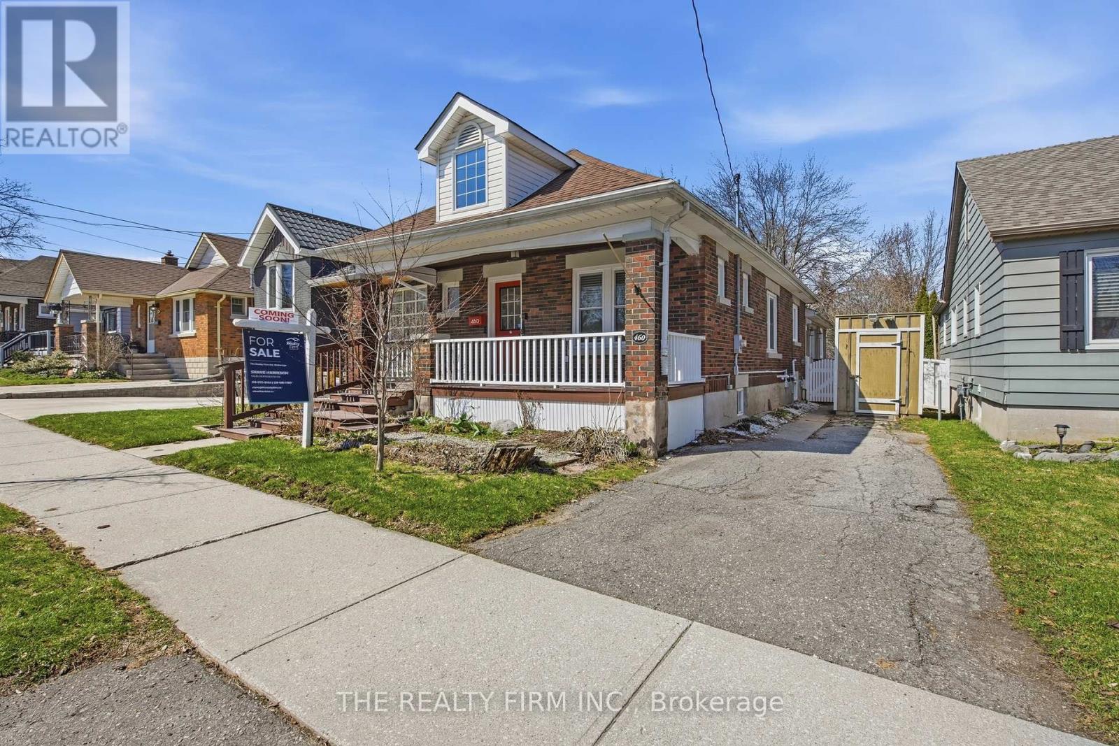 460 Moore Street, London South (South F), Ontario  N6C 2C2 - Photo 3 - X12976328