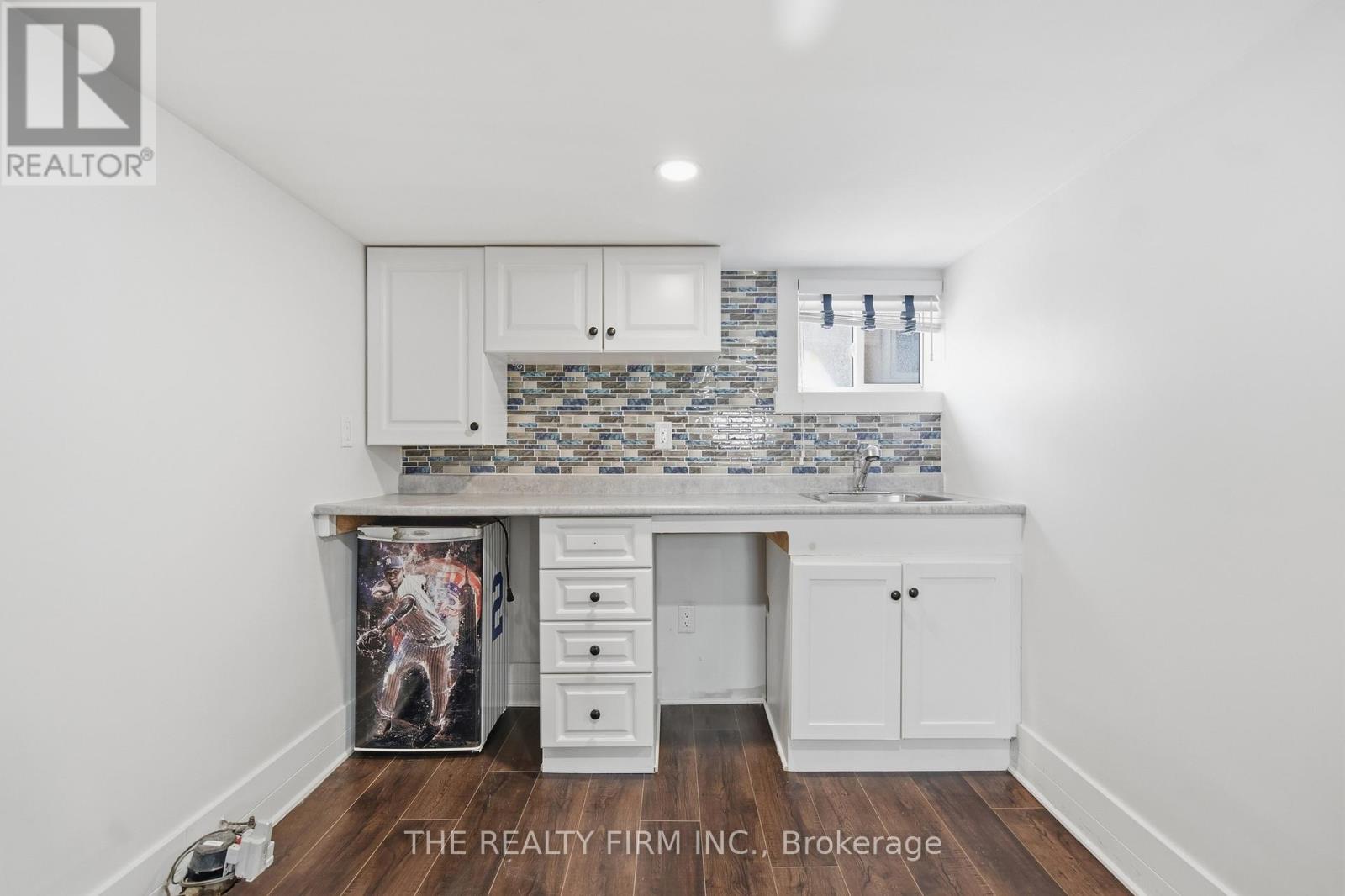 460 Moore Street, London South (South F), Ontario  N6C 2C2 - Photo 34 - X12976328