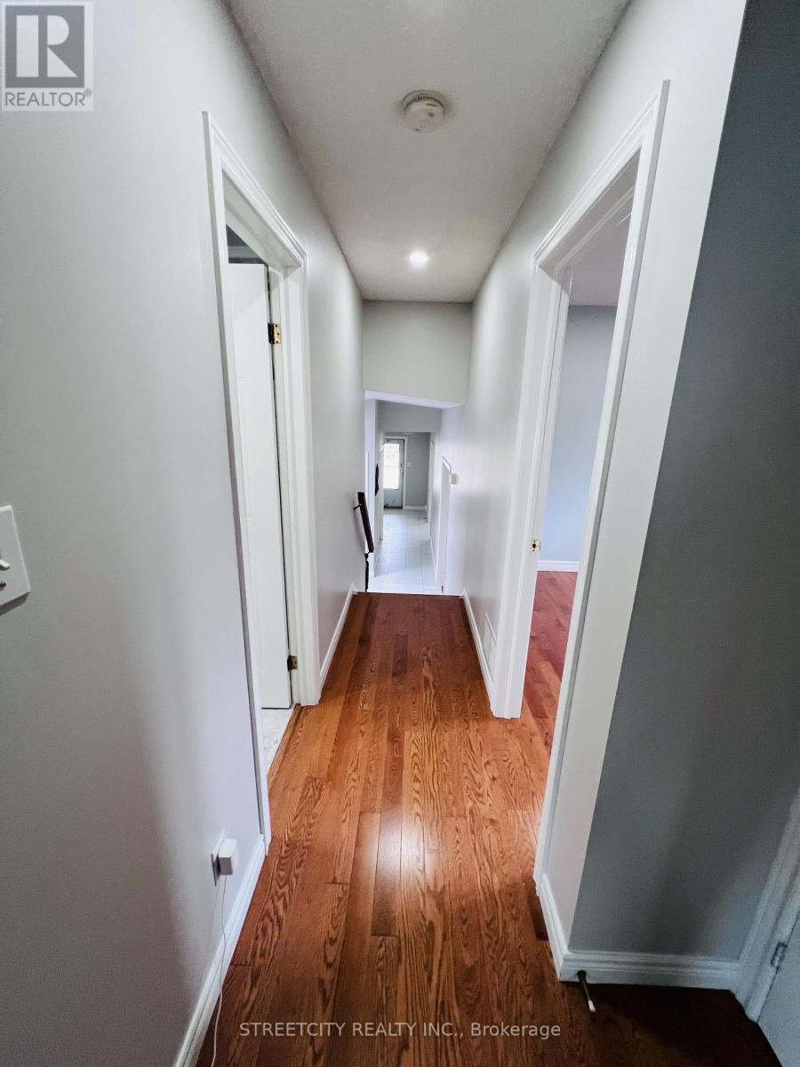 1279 Aldersbrook Road, London North (North I), Ontario  N6G 4T3 - Photo 22 - X12976338