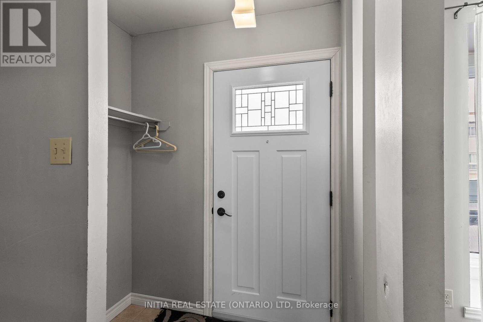 Photo 2 of 23 for 19 - 253 Taylor Street