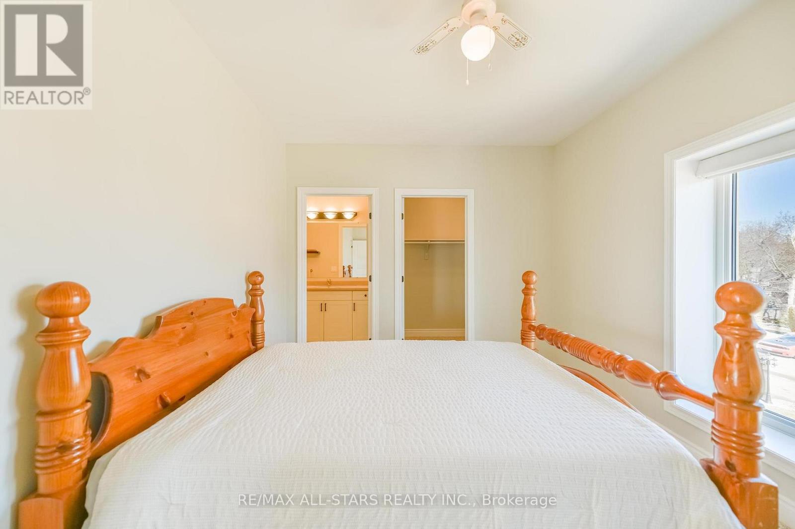 201 - 94 Francis Street W, Kawartha Lakes, Ontario  K0M 1N0 - Photo 17 - X12976282