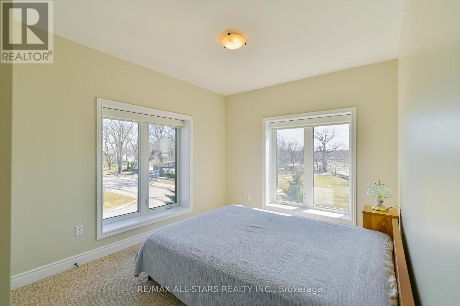 201 - 94 Francis Street W, Kawartha Lakes, Ontario  K0M 1N0 - Photo 24 - X12976282