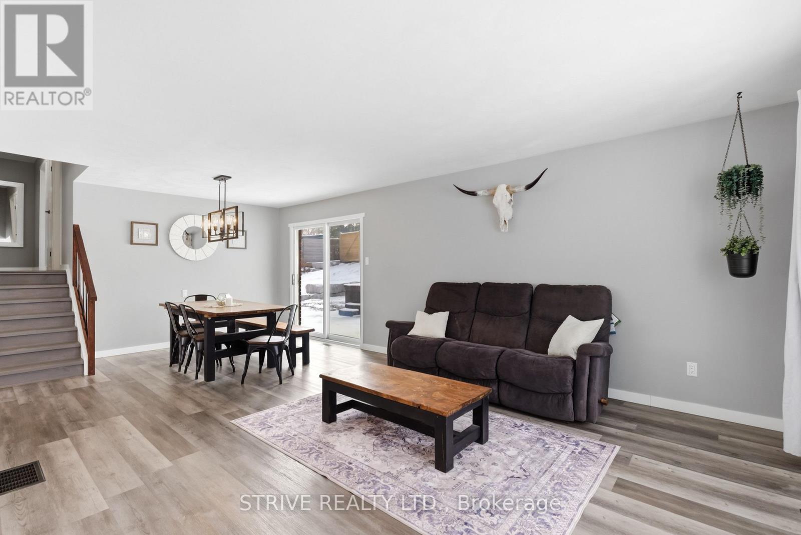 386 Mount Nebo Road, Kawartha Lakes, Ontario  K0L 2W0 - Photo 13 - X12976340