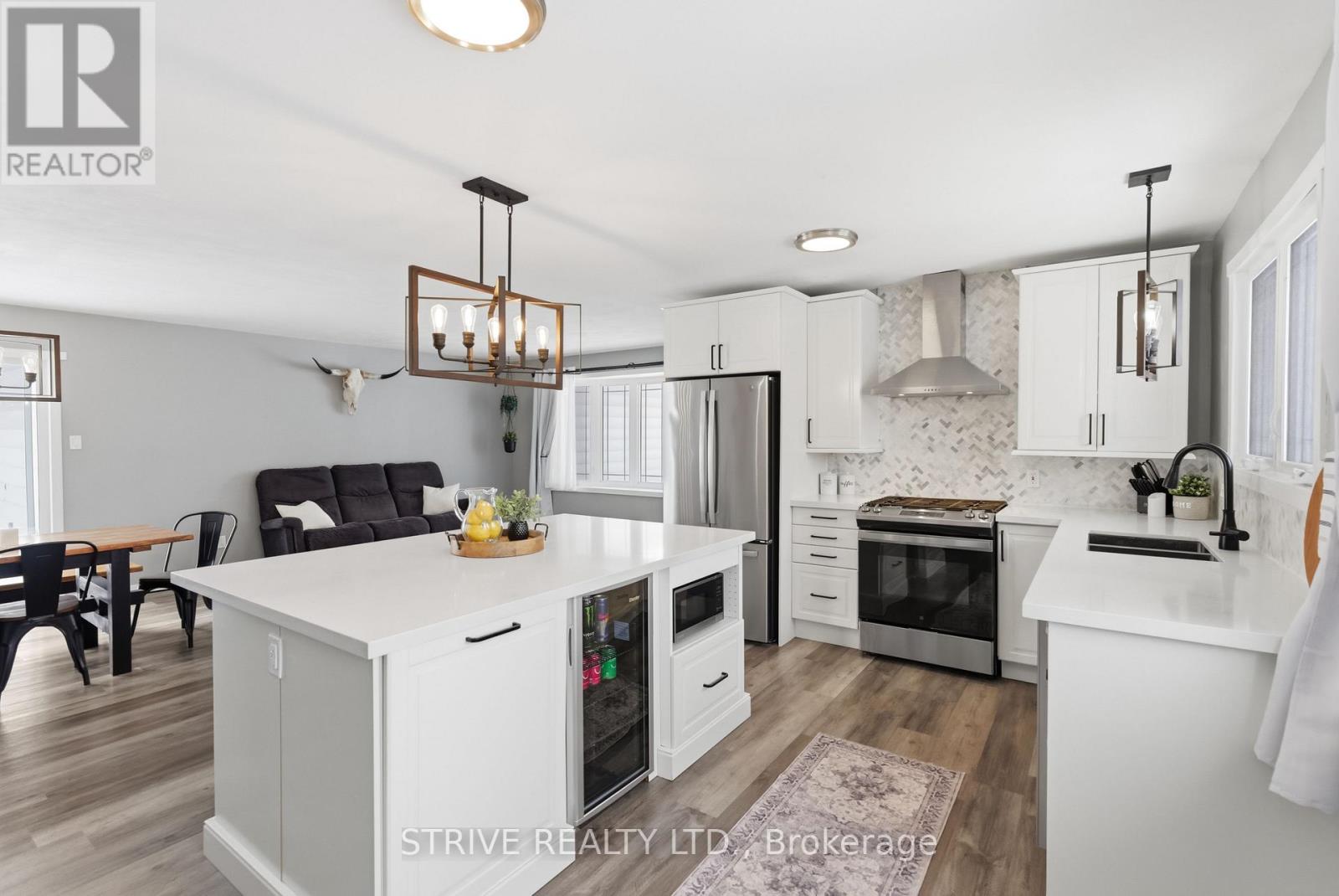 386 Mount Nebo Road, Kawartha Lakes, Ontario  K0L 2W0 - Photo 9 - X12976340