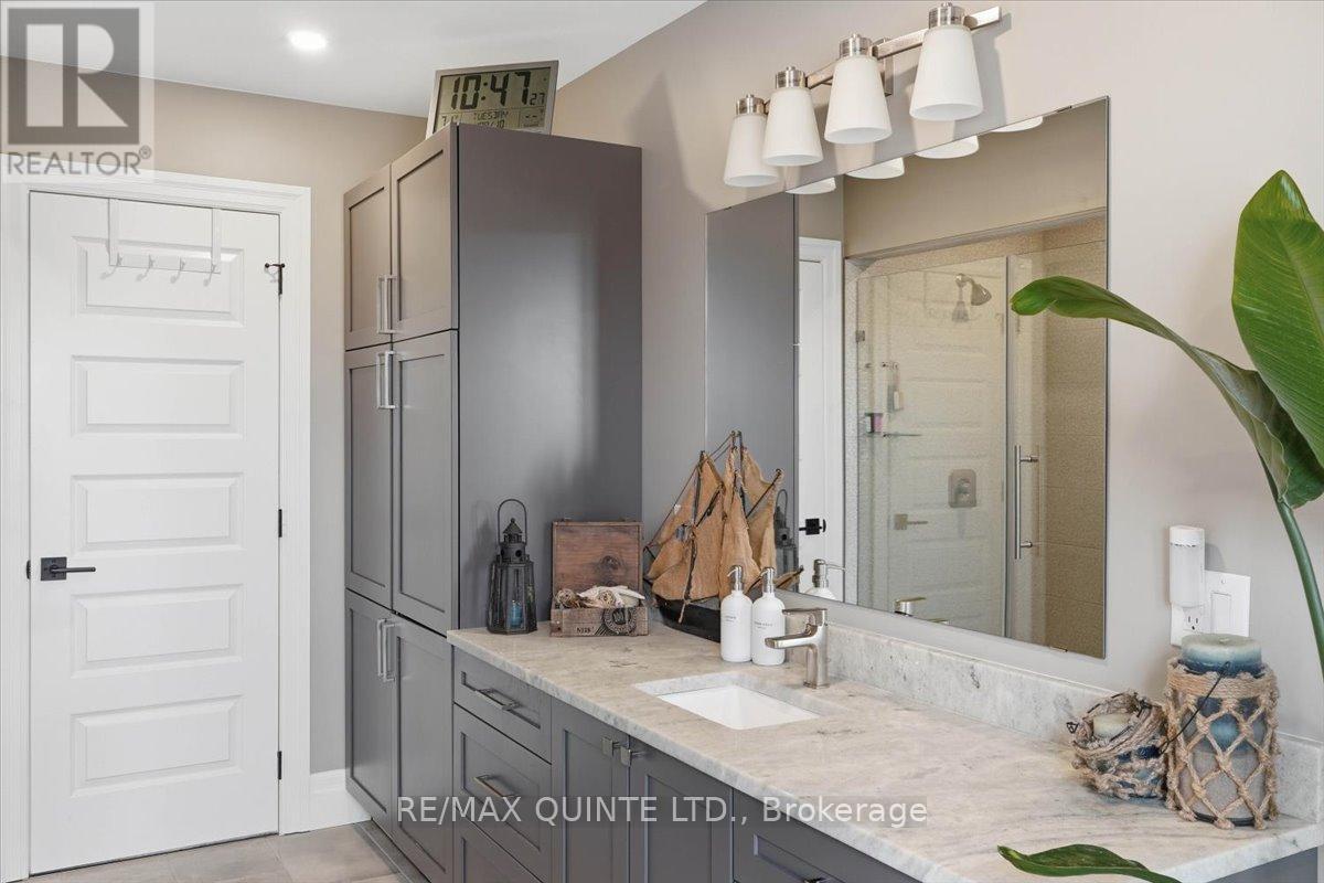 5 Allen Street, Prince Edward County, Ontario  K0K 2T0 - Photo 22 - X12976524