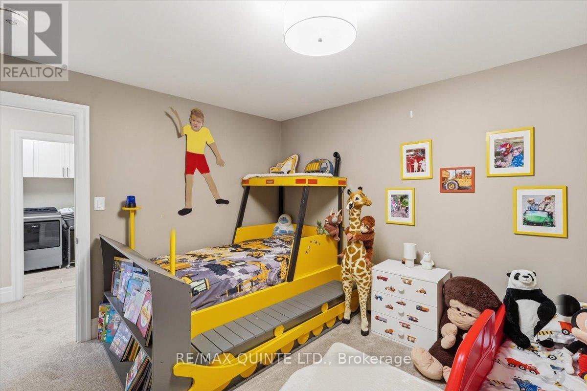 5 Allen Street, Prince Edward County, Ontario  K0K 2T0 - Photo 28 - X12976524