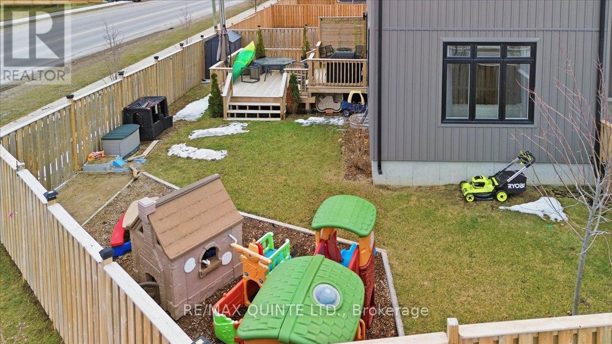 5 Allen Street, Prince Edward County, Ontario  K0K 2T0 - Photo 36 - X12976524