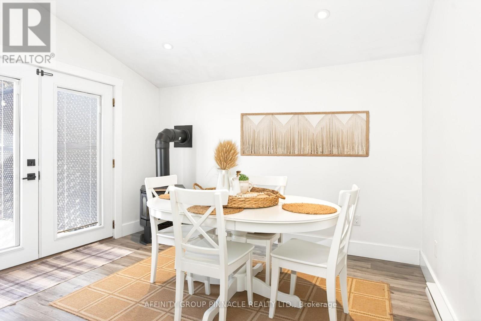 147 Sturgeon Glen Road, Kawartha Lakes, Ontario  K0M 1N0 - Photo 17 - X12976556