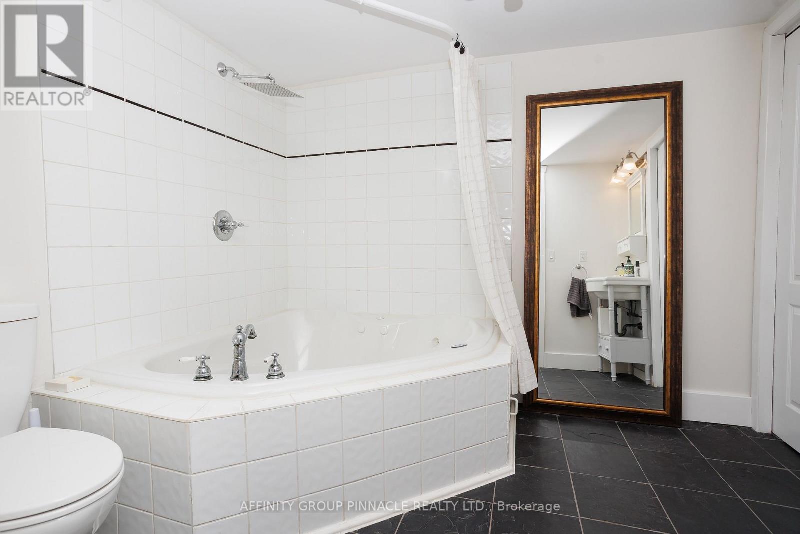 147 Sturgeon Glen Road, Kawartha Lakes, Ontario  K0M 1N0 - Photo 25 - X12976556