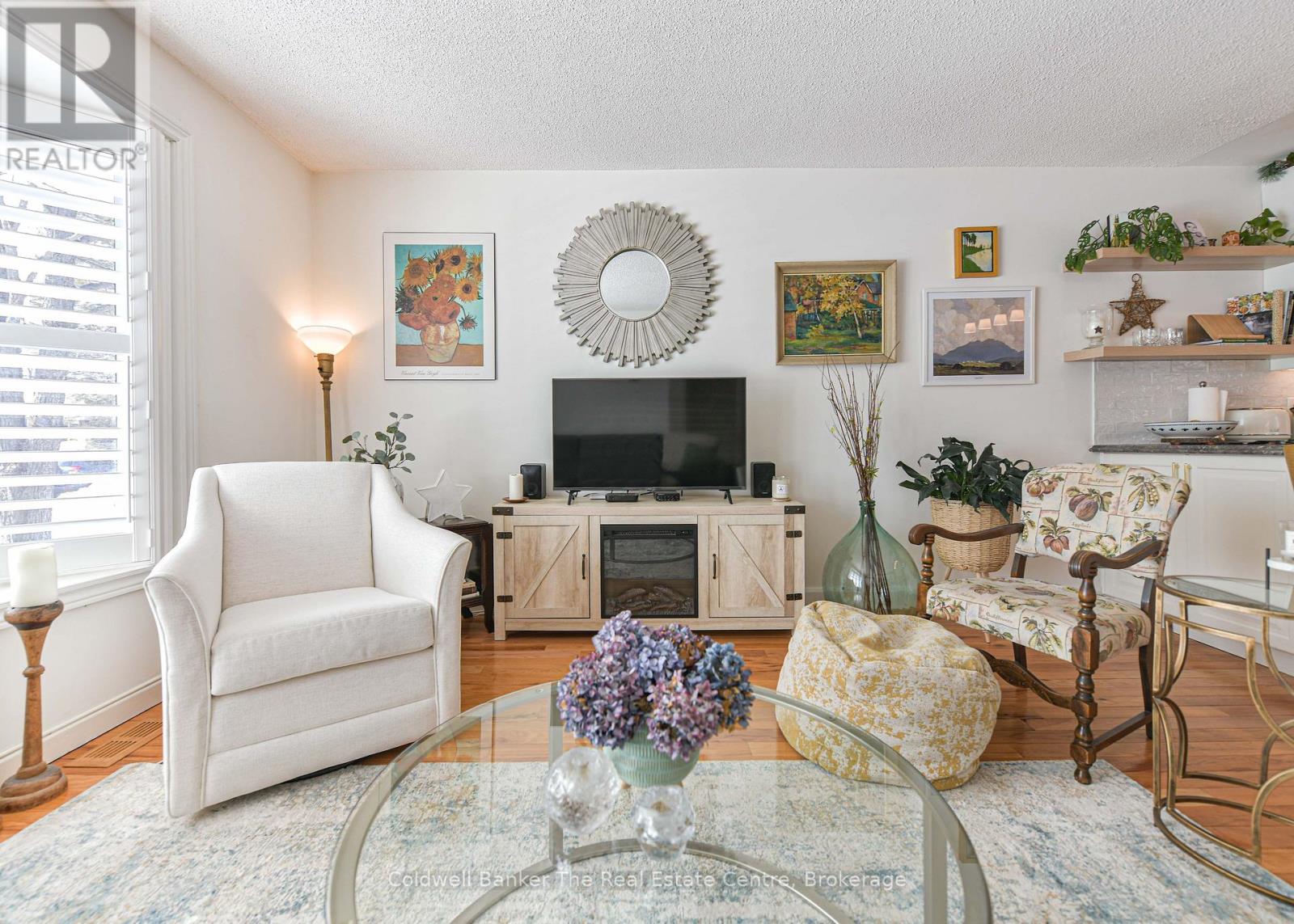 460 Phillip Street E, Gravenhurst, Ontario  P1P 1M4 - Photo 8 - X12976204