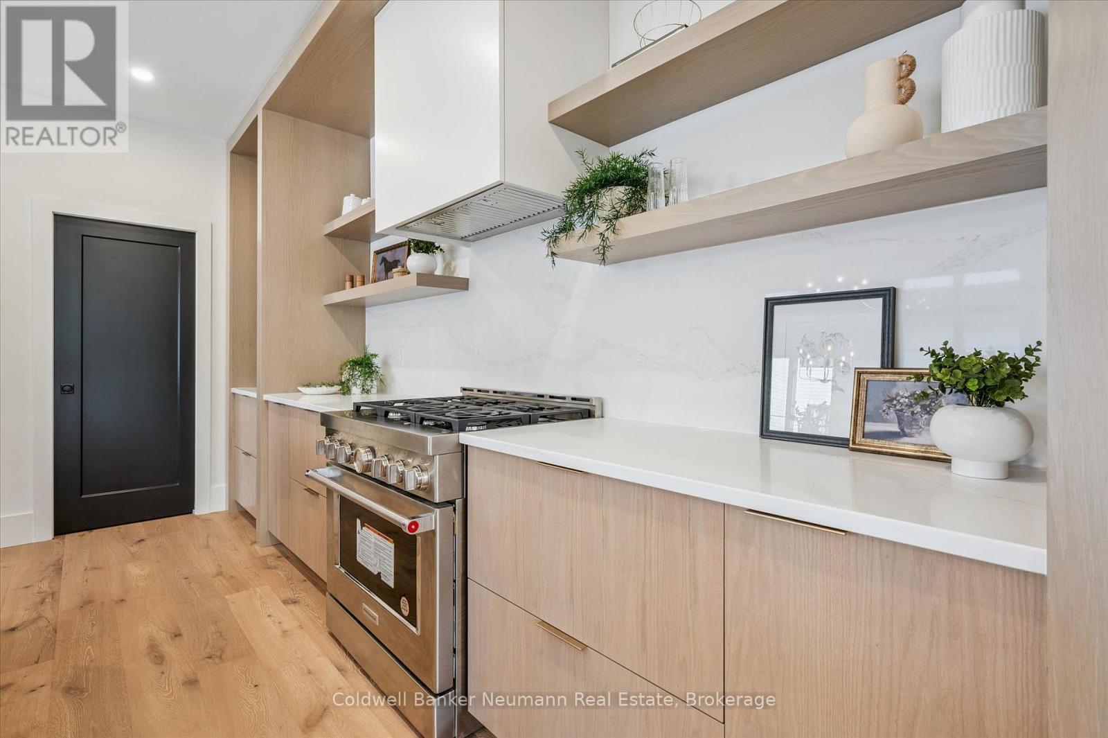 126 Oxford Street, Guelph, Ontario  N1H 2M7 - Photo 12 - X12976230