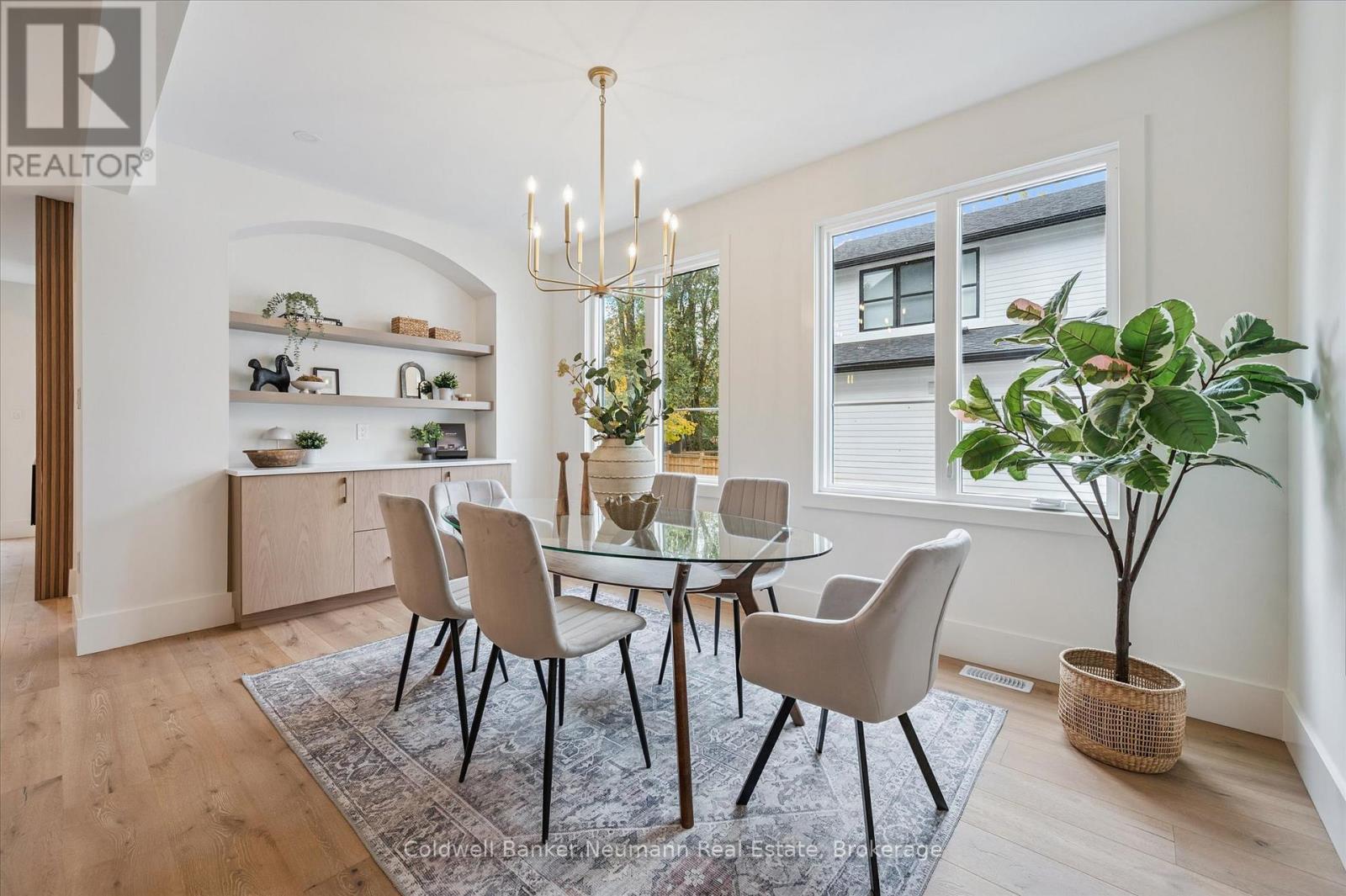 126 Oxford Street, Guelph, Ontario  N1H 2M7 - Photo 5 - X12976230