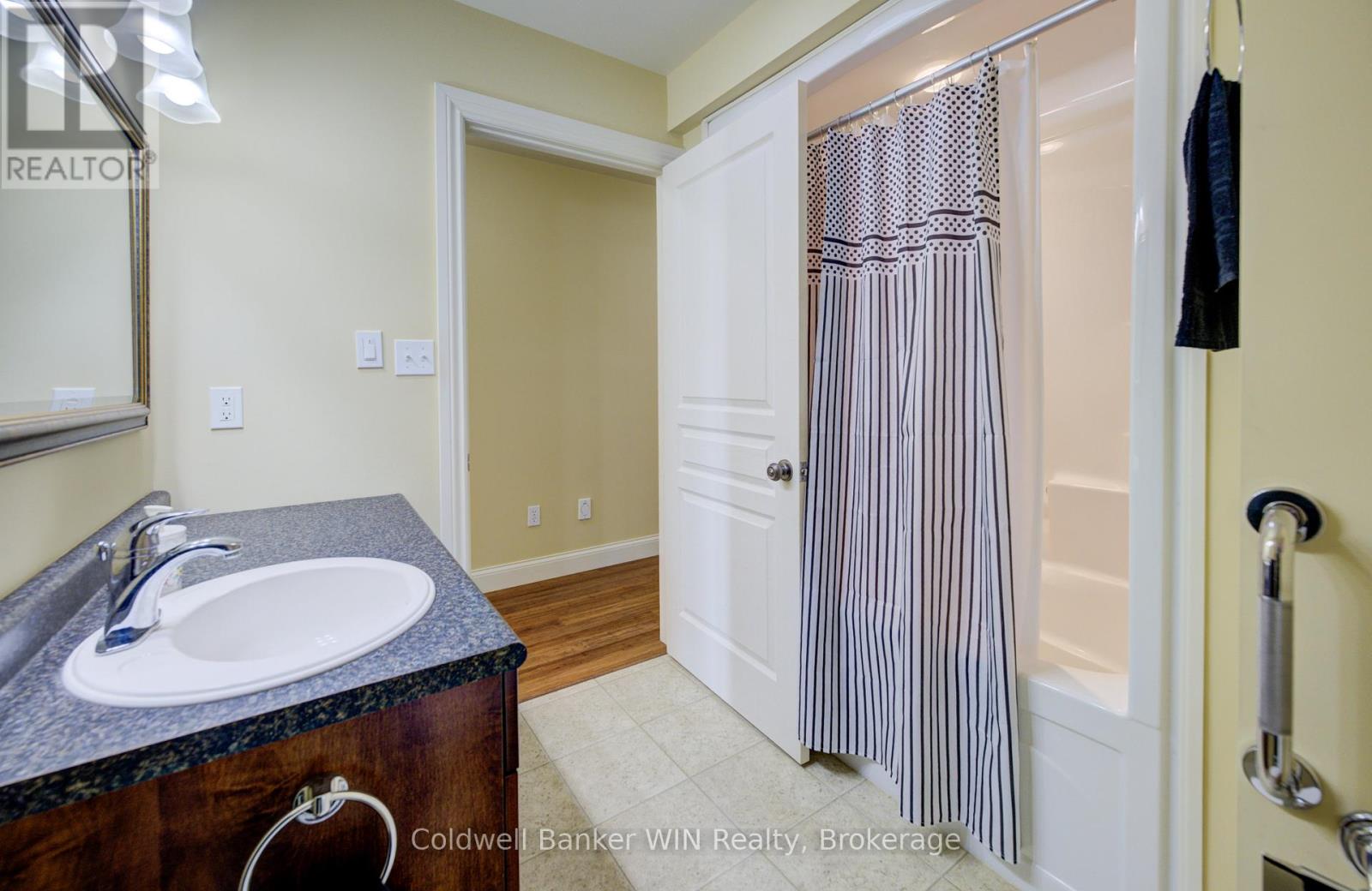 34 Regency Drive, Minto, Ontario  N0G 1M0 - Photo 24 - X12976234