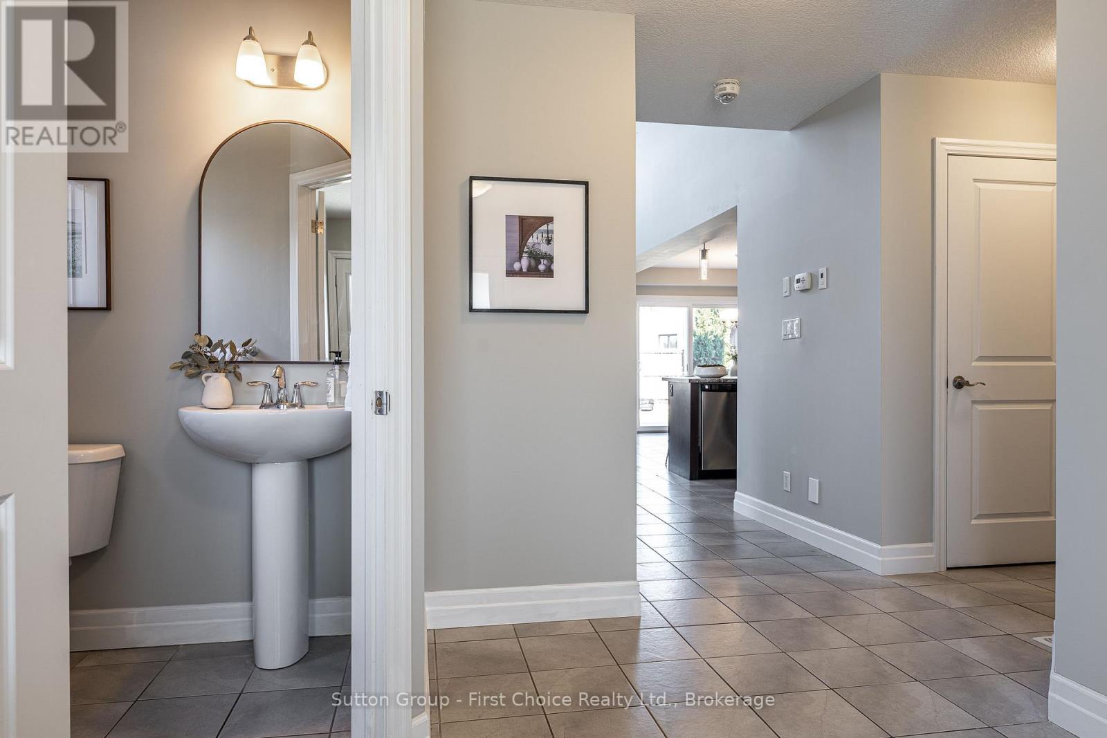 59 Bradshaw Drive, Stratford, Ontario  N5A 0E2 - Photo 6 - X12976248