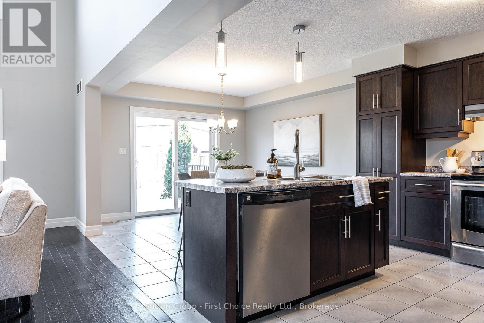 59 Bradshaw Drive, Stratford, Ontario  N5A 0E2 - Photo 9 - X12976248