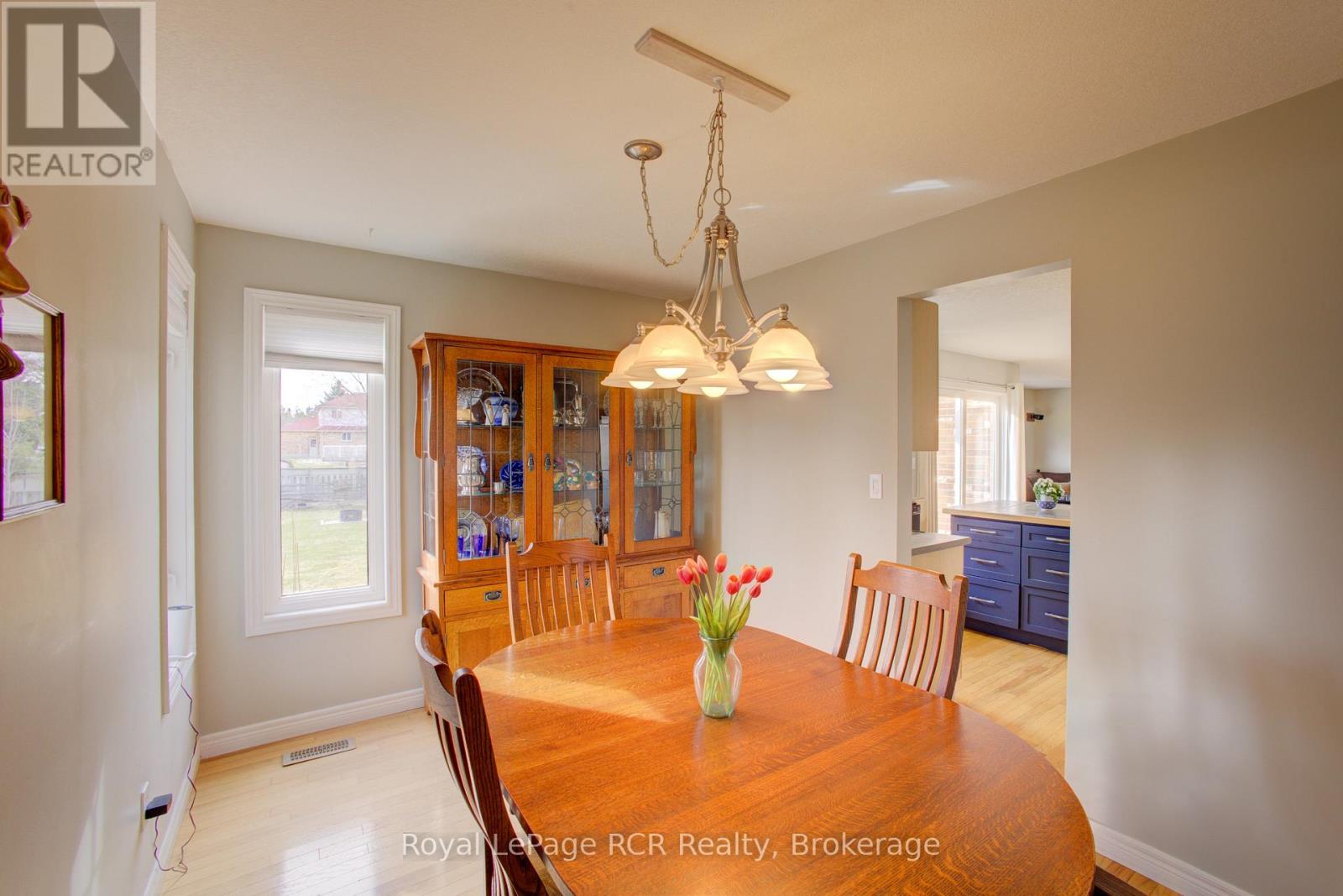 232 Conestoga Street N, Wellington North, Ontario N0G 1A0 - Photo 10 - X12976384