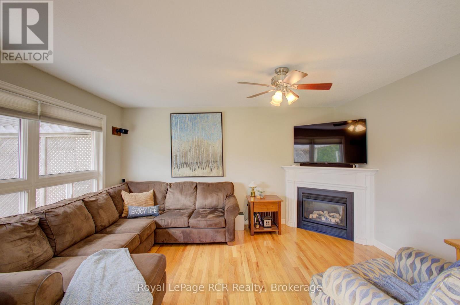 232 Conestoga Street N, Wellington North, Ontario N0G 1A0 - Photo 18 - X12976384