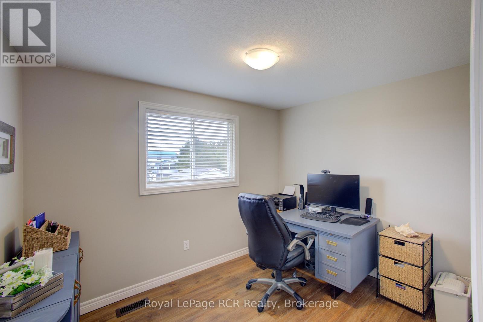 232 Conestoga Street N, Wellington North, Ontario N0G 1A0 - Photo 28 - X12976384