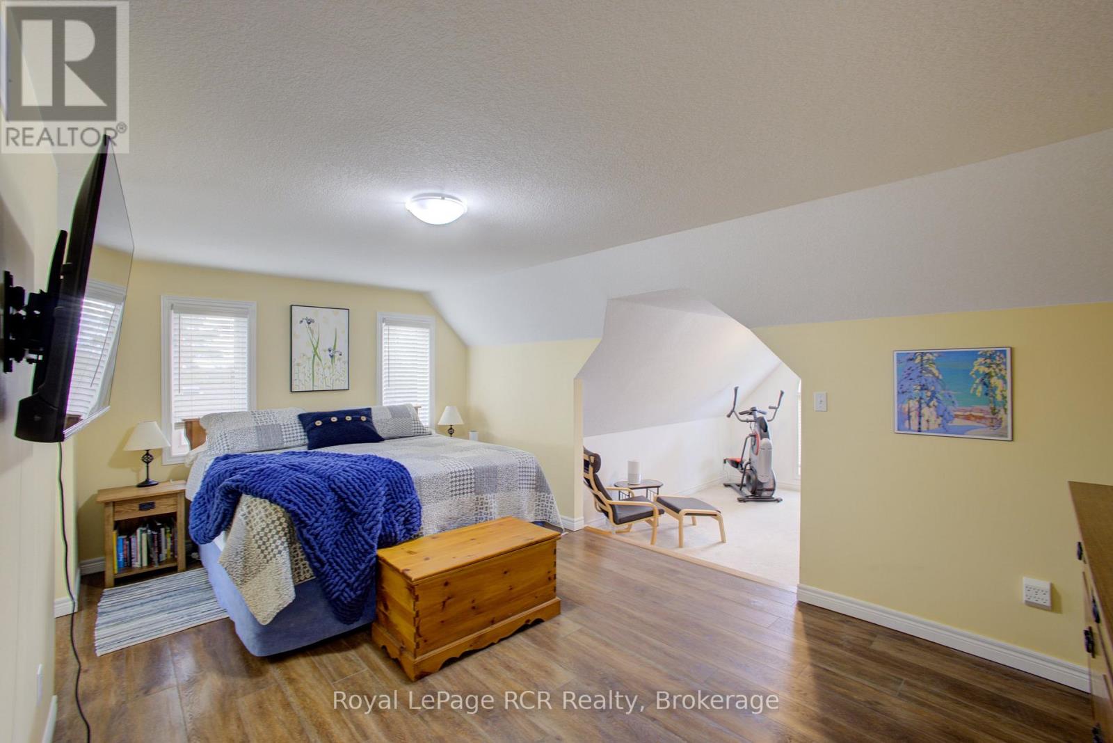 232 Conestoga Street N, Wellington North, Ontario N0G 1A0 - Photo 29 - X12976384