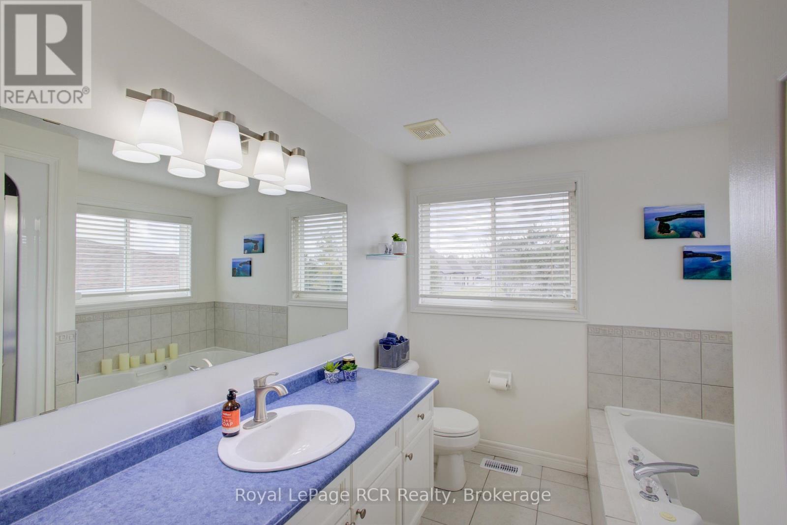 232 Conestoga Street N, Wellington North, Ontario N0G 1A0 - Photo 33 - X12976384