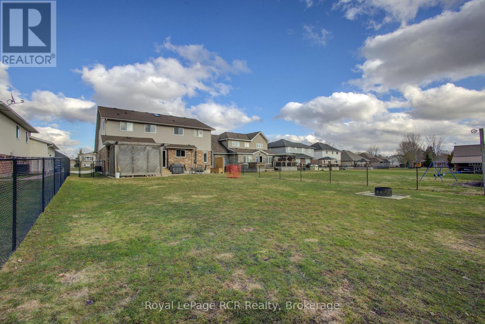 232 Conestoga Street N, Wellington North, Ontario N0G 1A0 - Photo 38 - X12976384