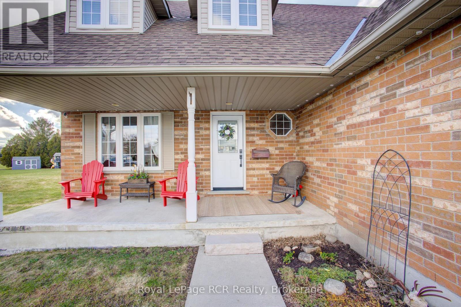 232 Conestoga Street N, Wellington North, Ontario N0G 1A0 - Photo 4 - X12976384