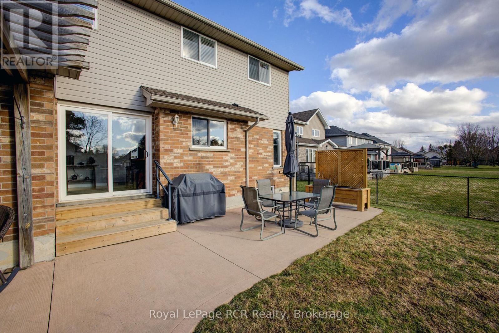 232 Conestoga Street N, Wellington North, Ontario N0G 1A0 - Photo 40 - X12976384