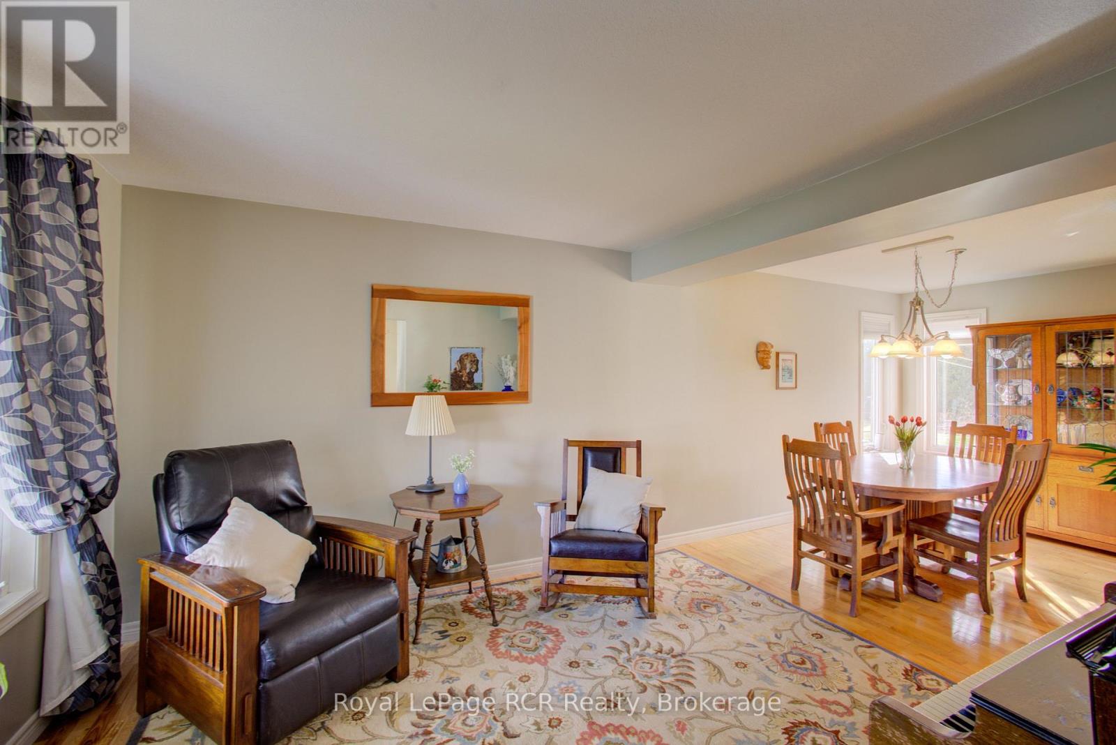 232 Conestoga Street N, Wellington North, Ontario N0G 1A0 - Photo 6 - X12976384