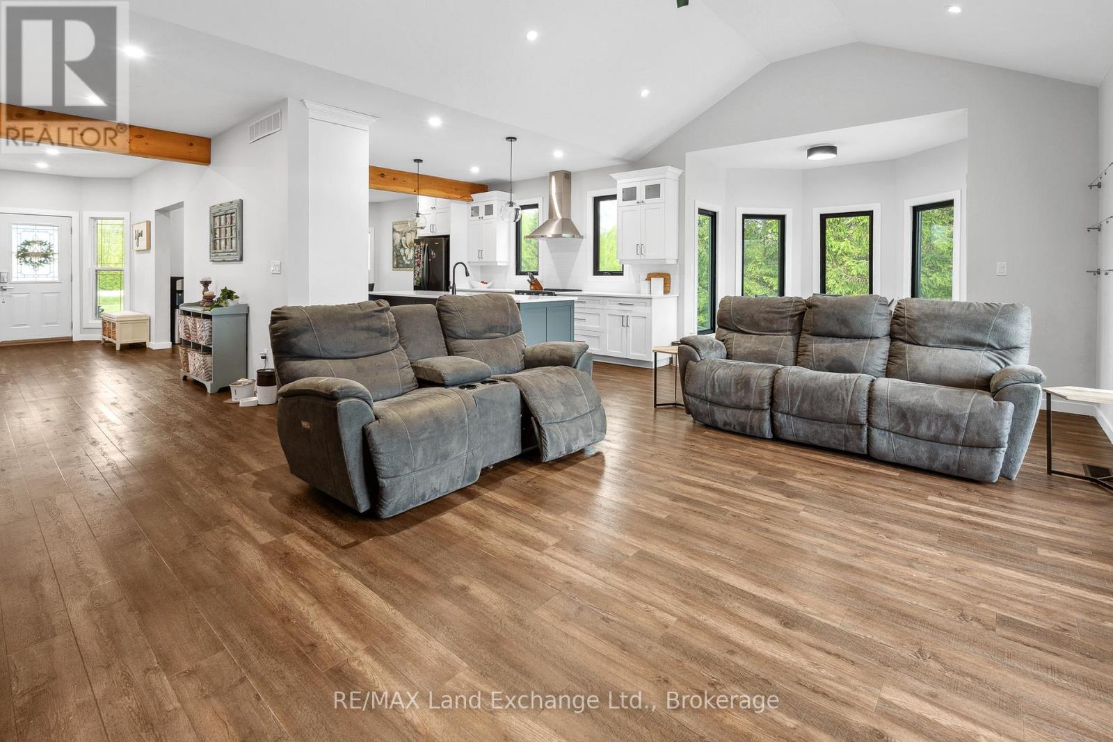 89 Concession 4 Road, Saugeen Shores, Ontario  N0H 2C5 - Photo 13 - X12976478