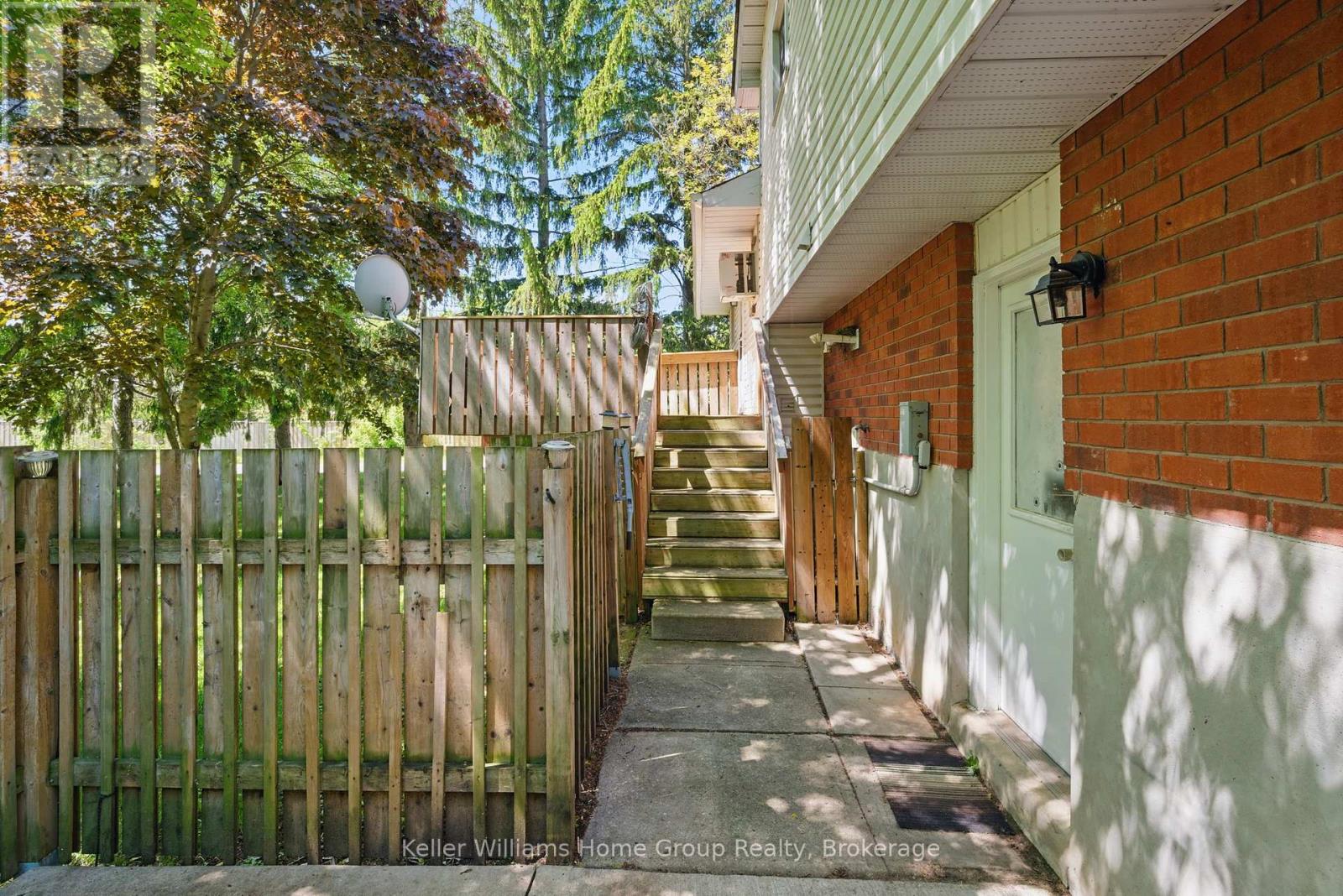 4 Market Street, Kitchener, Ontario  N2K 1H2 - Photo 34 - X12976492