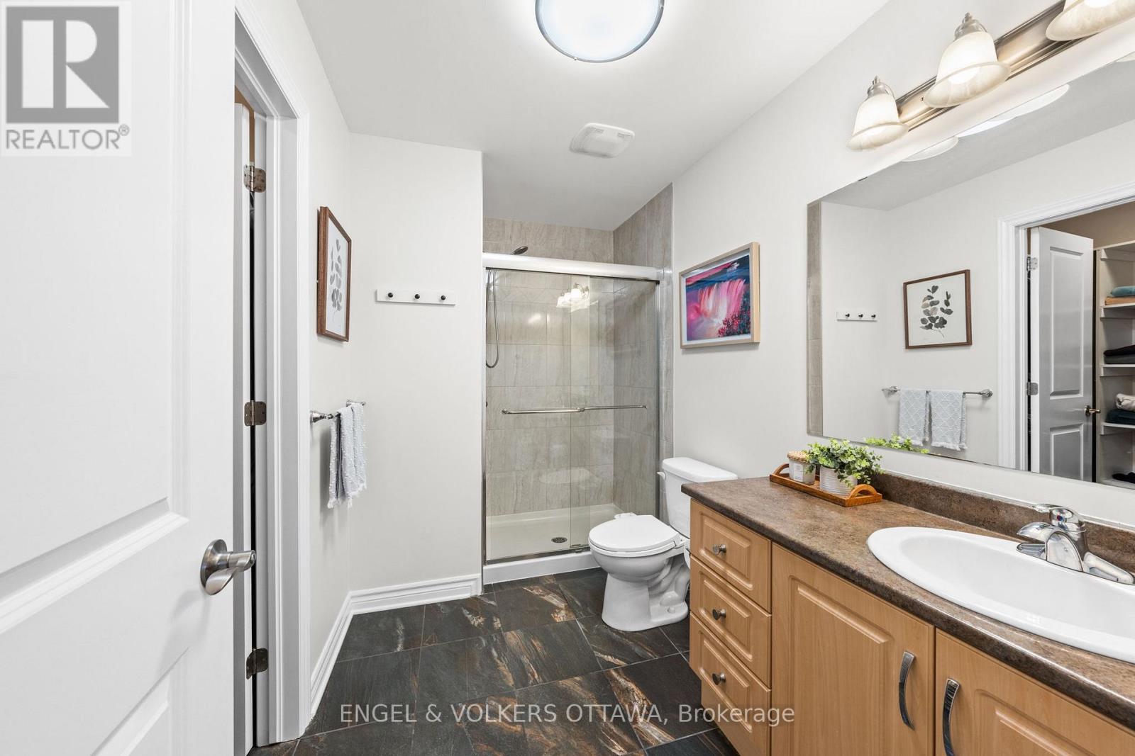 203 Belfort Street, Russell, Ontario  K0A 1W0 - Photo 16 - X12976134