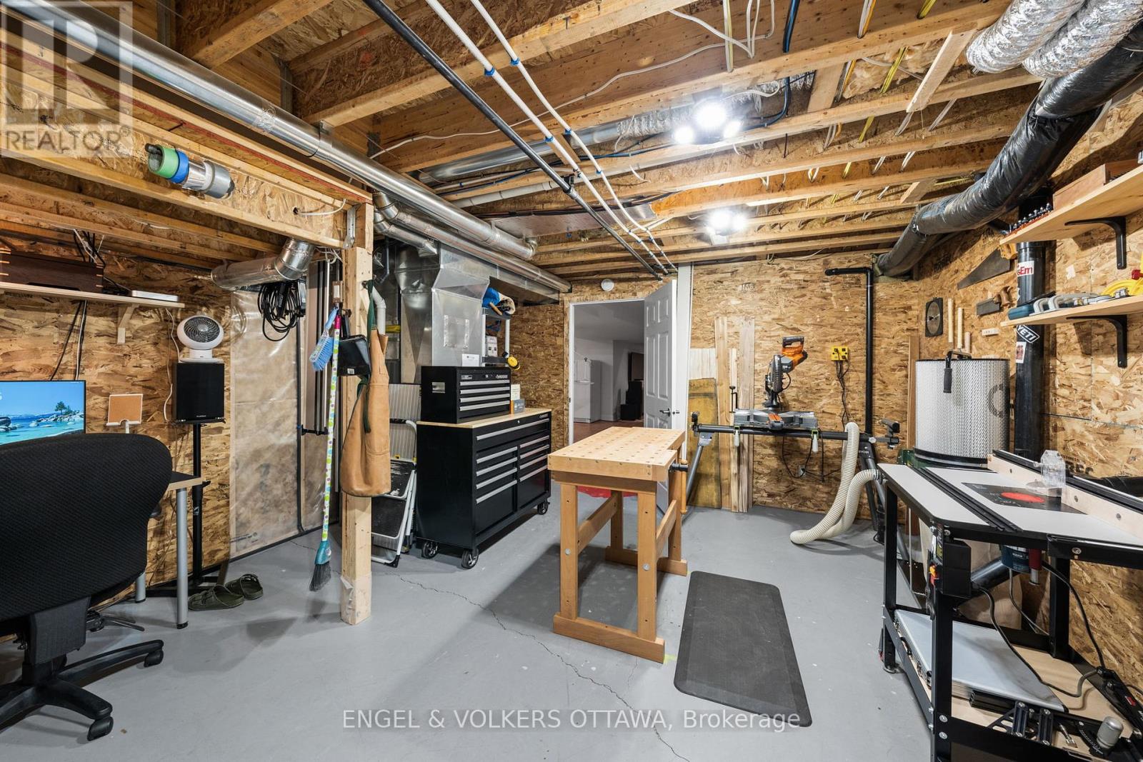 203 Belfort Street, Russell, Ontario  K0A 1W0 - Photo 28 - X12976134