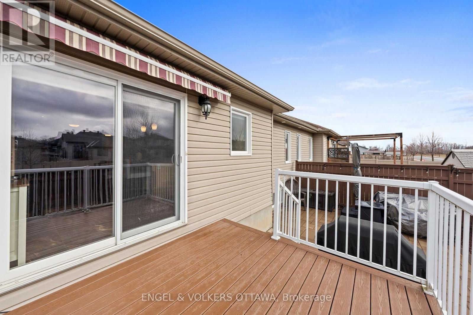 203 Belfort Street, Russell, Ontario  K0A 1W0 - Photo 29 - X12976134