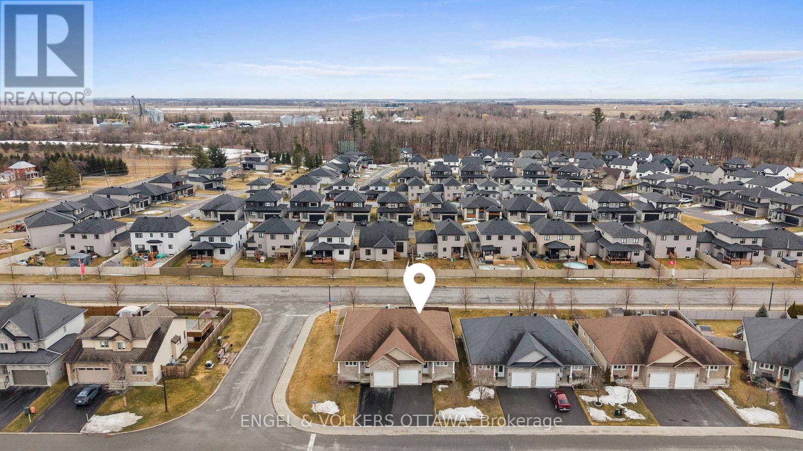 203 Belfort Street, Russell, Ontario  K0A 1W0 - Photo 35 - X12976134