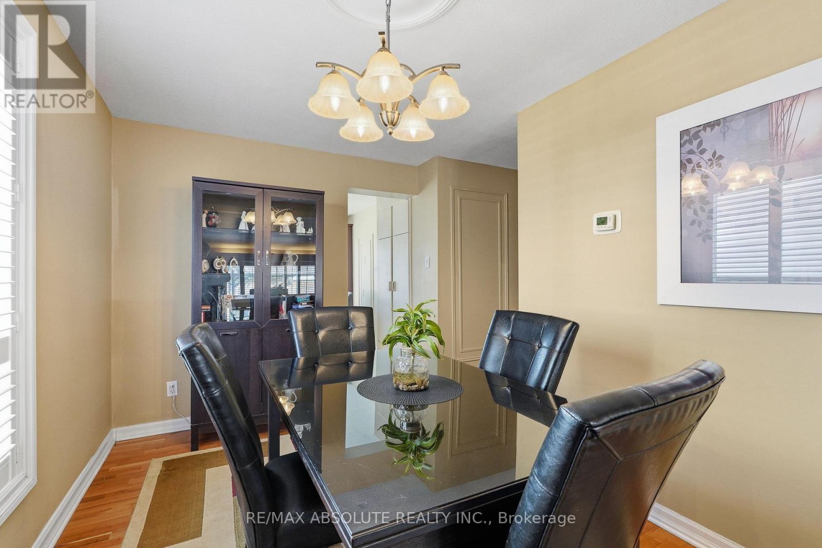 1594 St Georges Street, Ottawa, Ontario  K1E 2M9 - Photo 10 - X12976196