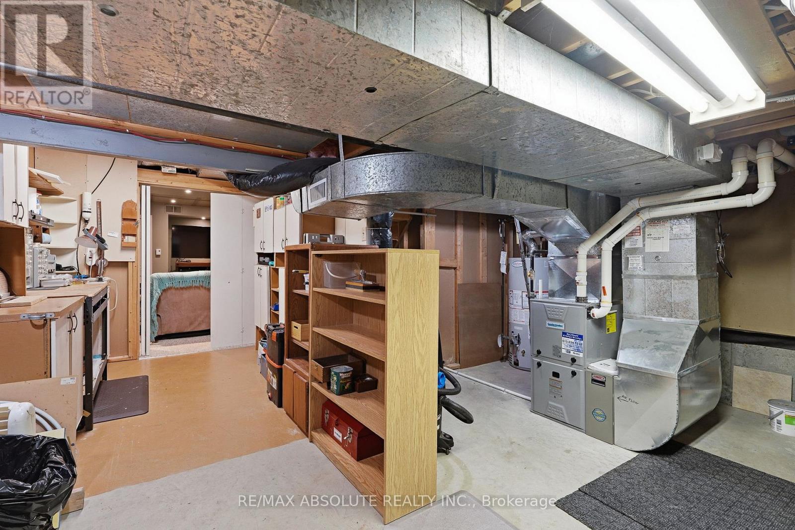 1594 St Georges Street, Ottawa, Ontario  K1E 2M9 - Photo 28 - X12976196