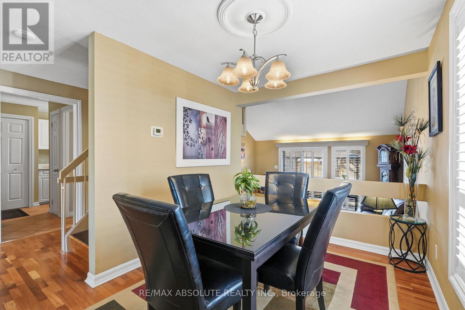 1594 St Georges Street, Ottawa, Ontario  K1E 2M9 - Photo 9 - X12976196