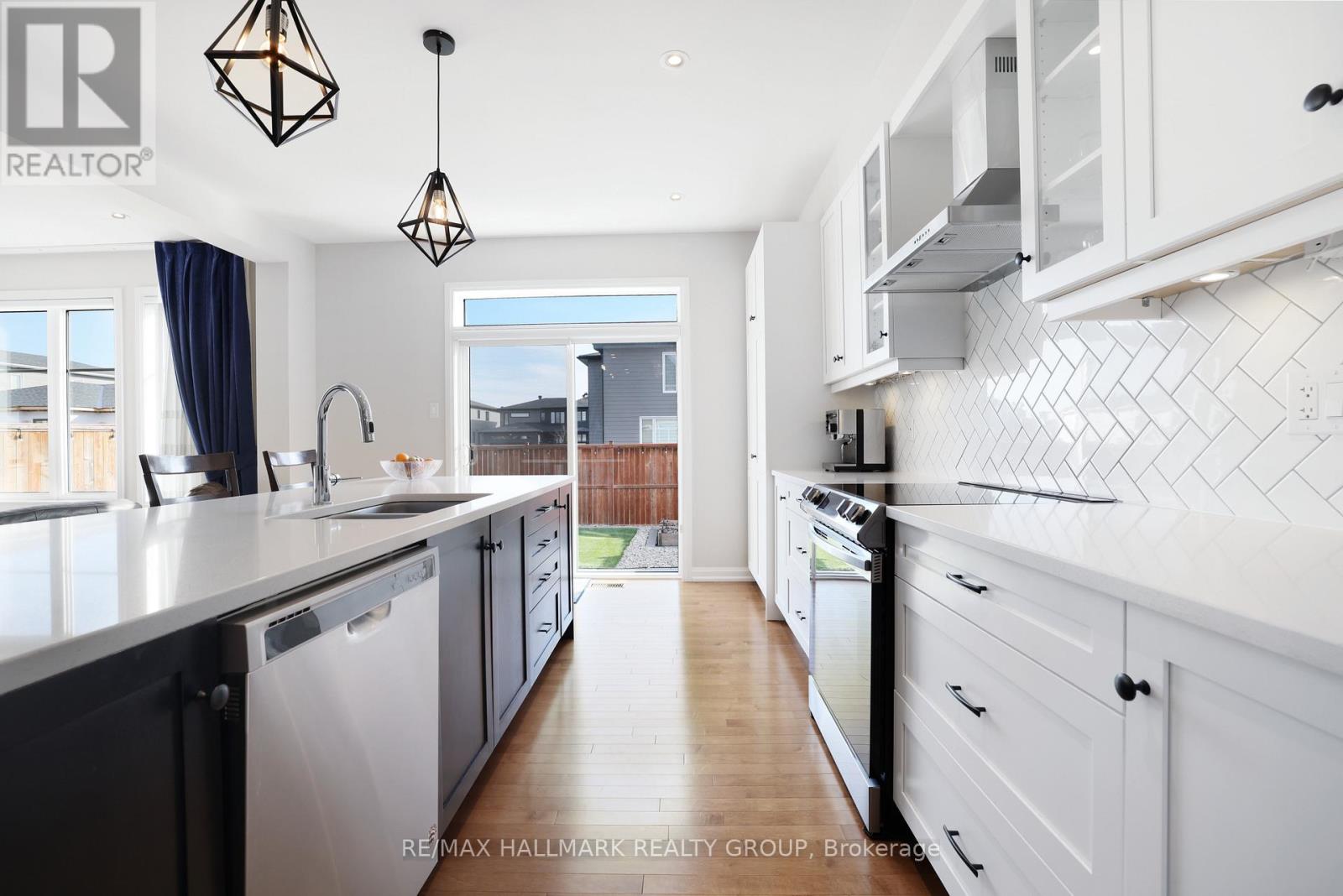 278 Meynell Road, Ottawa, Ontario  K0A 2Z0 - Photo 6 - X12976214