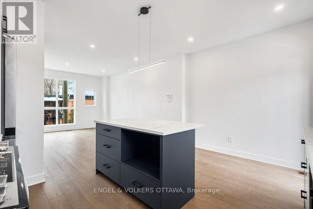 73 Parent Avenue, Ottawa, Ontario  K1N 0E6 - Photo 21 - X12976224