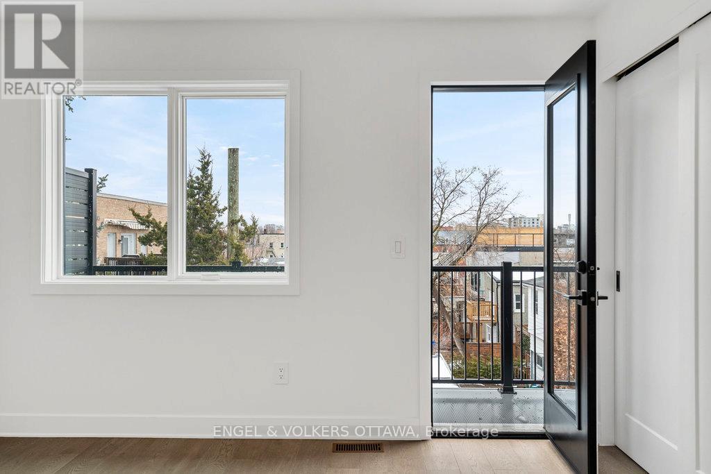 73 Parent Avenue, Ottawa, Ontario  K1N 0E6 - Photo 34 - X12976224