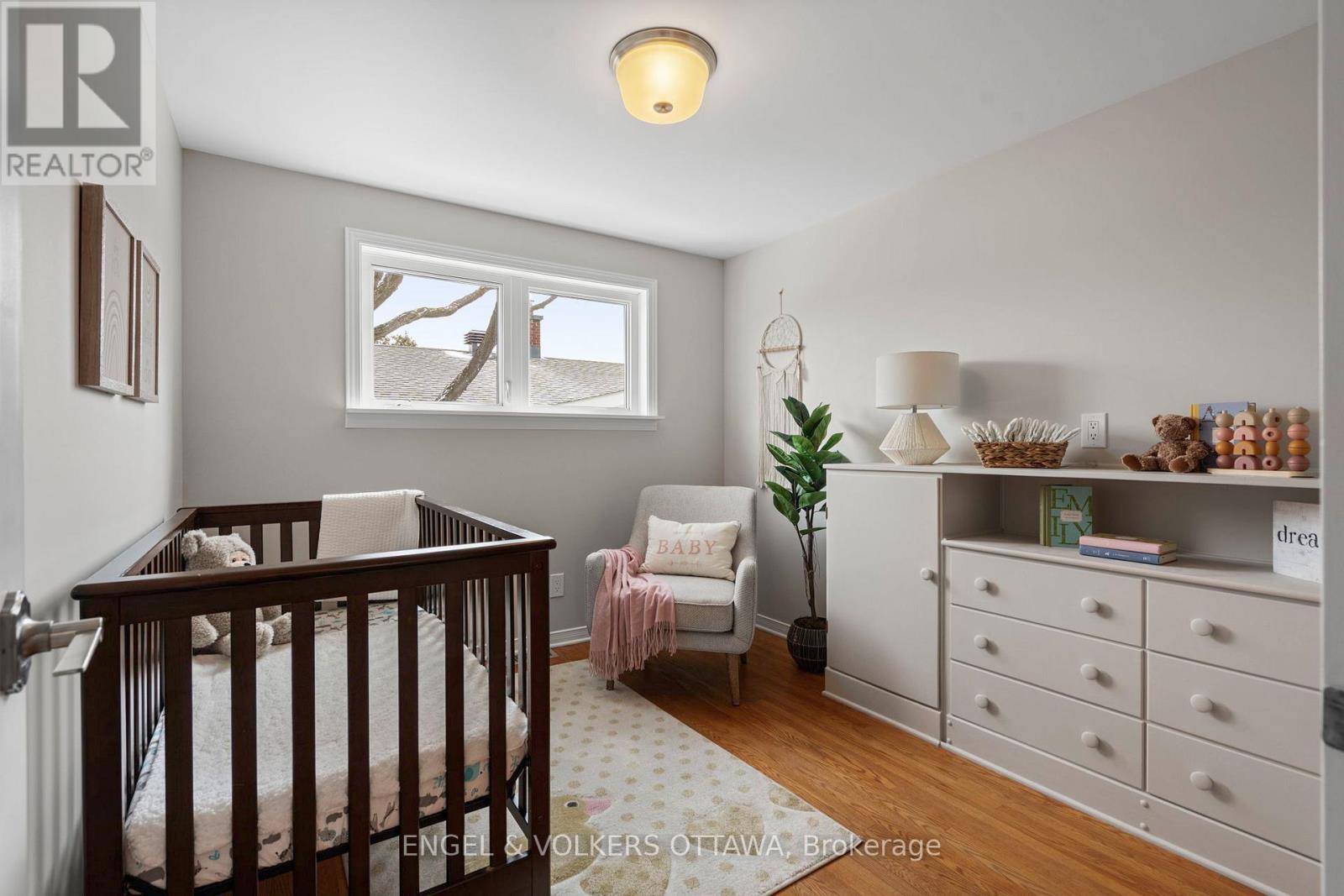 2125 Valley Drive, Ottawa, Ontario  K1G 2P6 - Photo 20 - X12976426