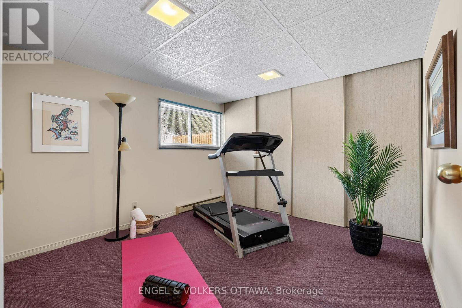 2125 Valley Drive, Ottawa, Ontario  K1G 2P6 - Photo 30 - X12976426