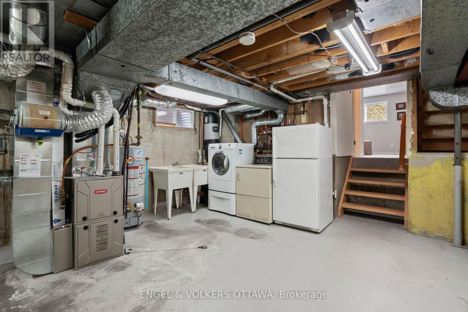 2125 Valley Drive, Ottawa, Ontario  K1G 2P6 - Photo 33 - X12976426