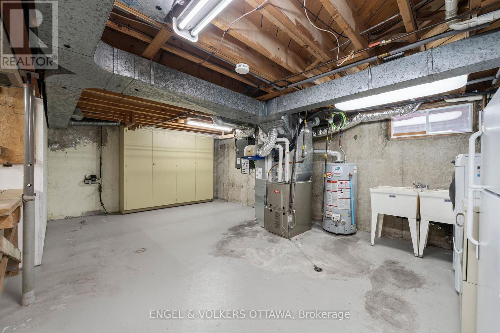 2125 Valley Drive, Ottawa, Ontario  K1G 2P6 - Photo 35 - X12976426